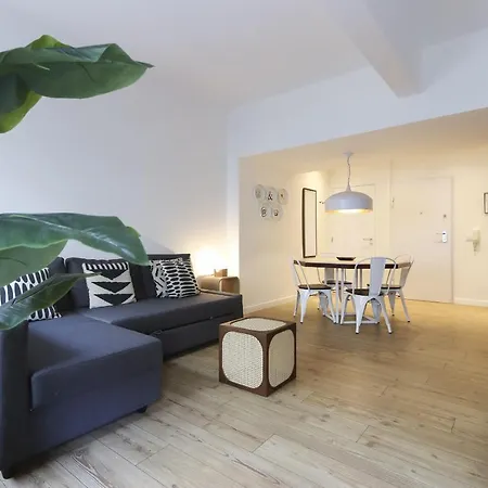 דירה Graca Design With Terrace By Homing *